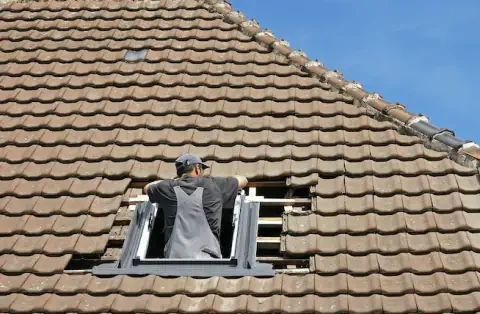 Pose de velux - Valfleury